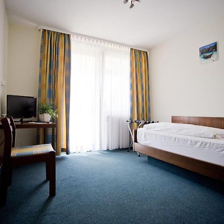 Hotel Lindenhof Mosbach  Zewnętrze zdjęcie